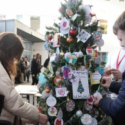 student's union festive fair activity